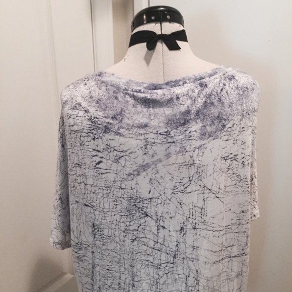 KENAR Boho Purple and White Tunic - Picture 4 of 4